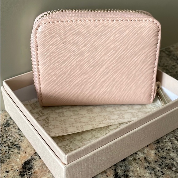 NWOT Coccinelle Small Leather Change Wallet - Picture 3 of 7